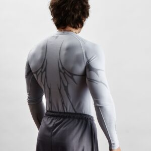 Dettaglio posteriore della maglia tecnica Insane Stone in Dryarn che mostra la struttura anatomica e le zone di ventilazione.